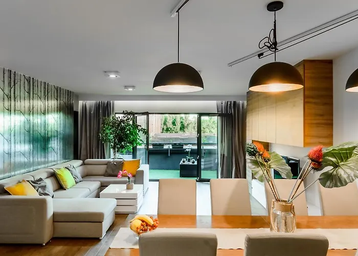Lumina Luxury 2-Level Apart Near Skwer